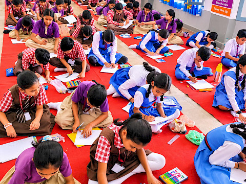 Vibrant Imaginations Canvas a Developed Nation